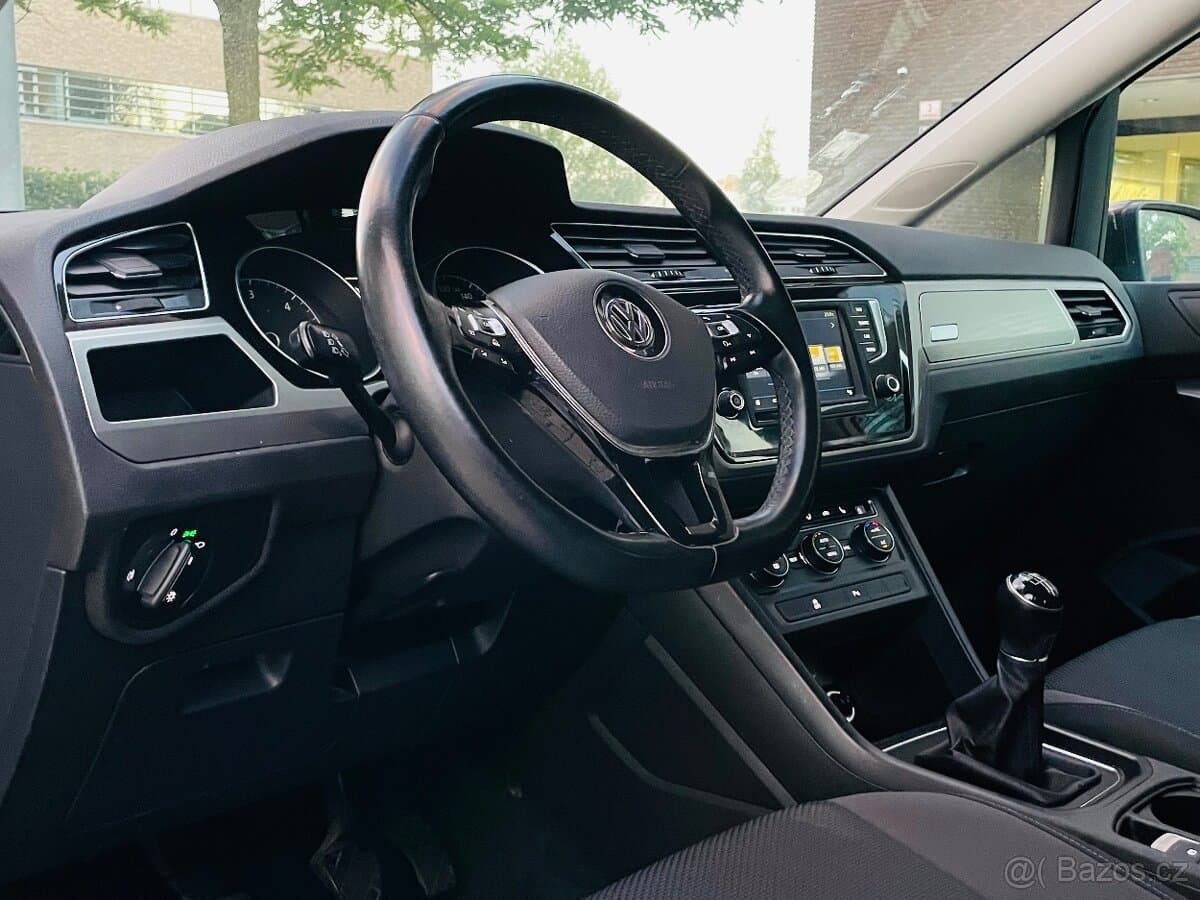 2016 Volkswagen TOURAN - 13