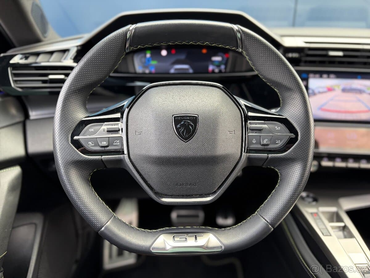 2025 Peugeot 408 - 13