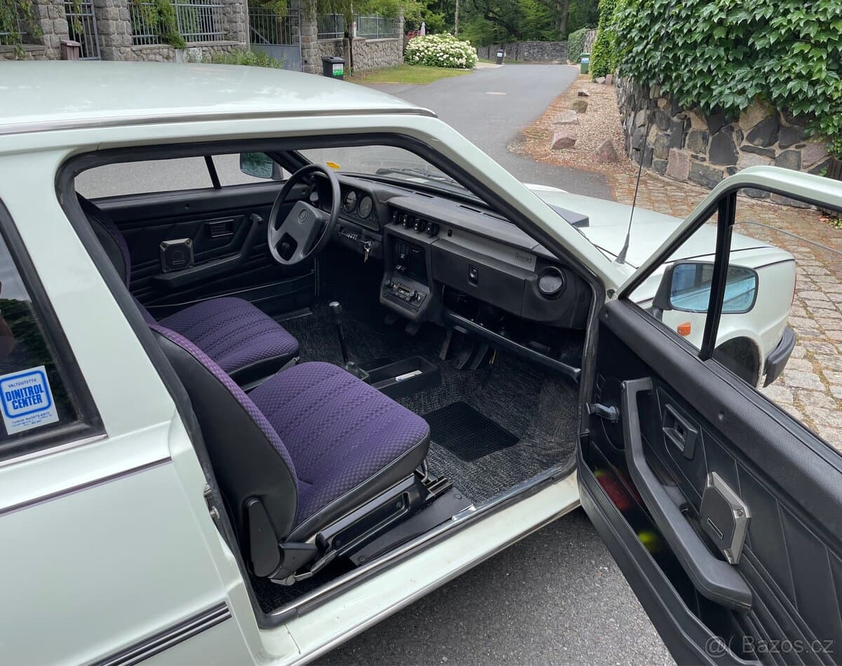 1986 Škoda 130 - 13