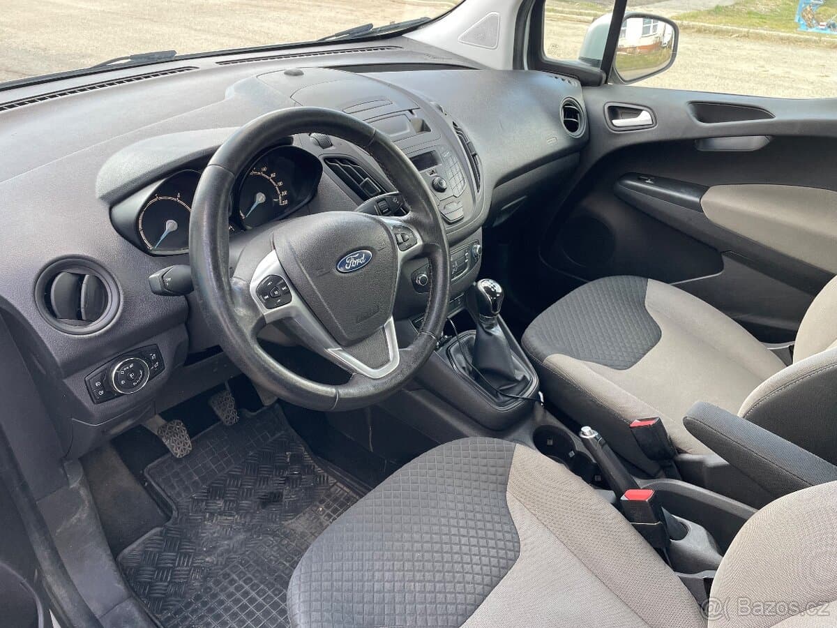2015 Ford TOURNEO - 13