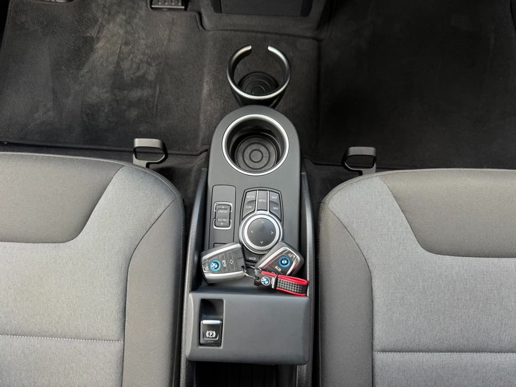 2019 BMW i3 - 13