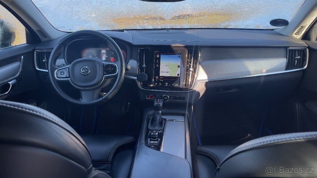 2018 Volvo V90 - 13