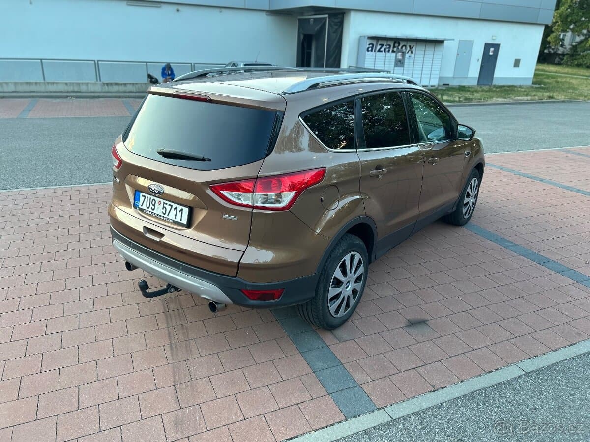 2013 Ford KUGA - 13