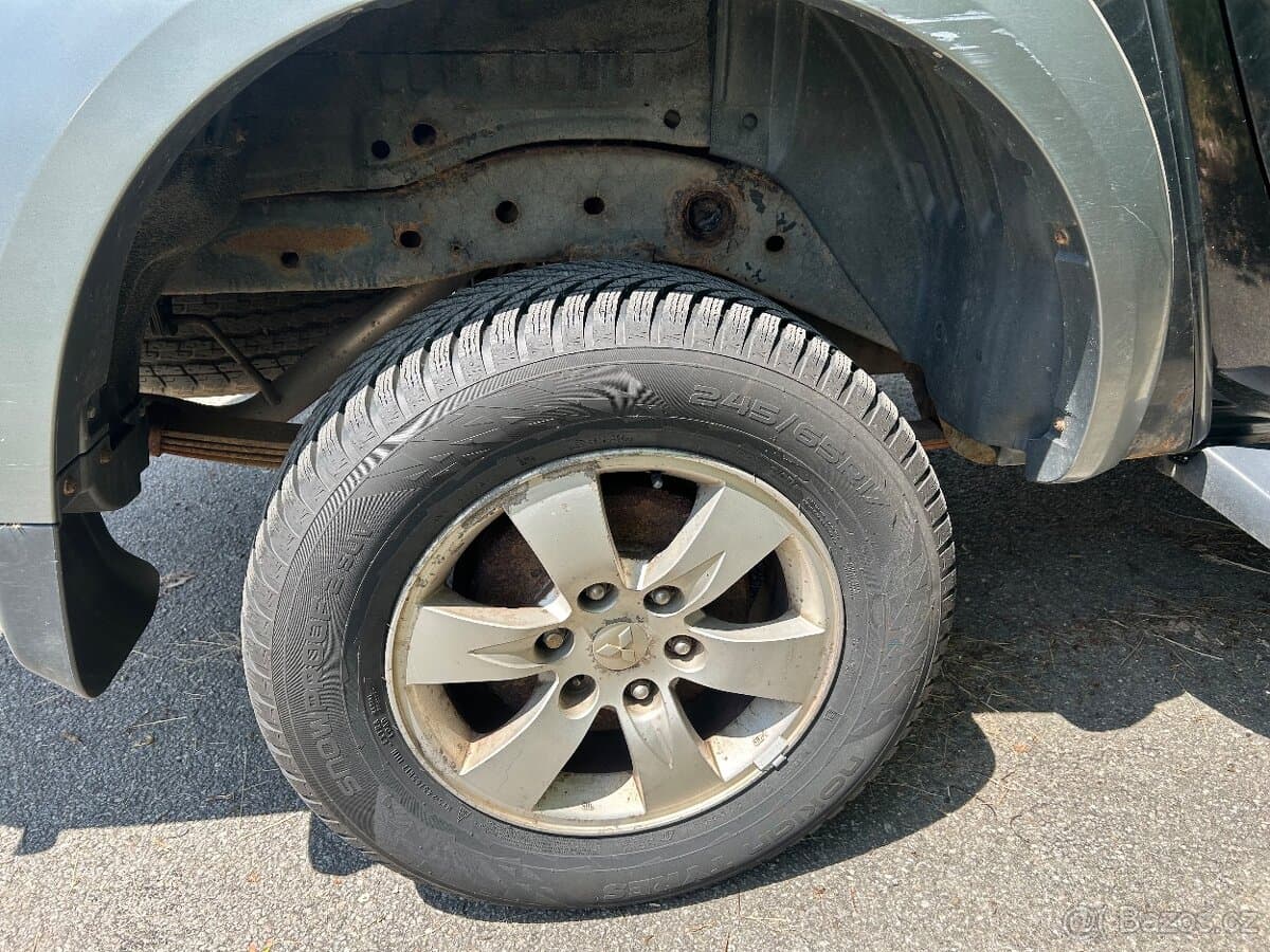 2007 Mitsubishi L200 - 13