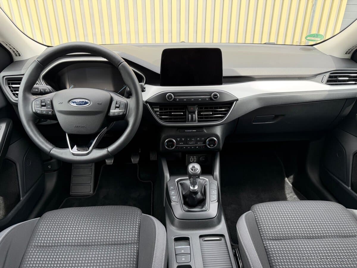 2021 Ford FOCUS - 13