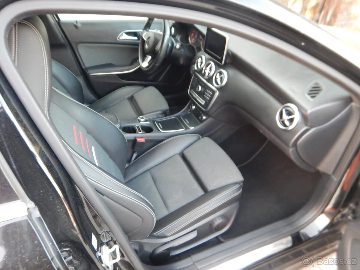2018 Mercedes-Benz A-CLASS - 13