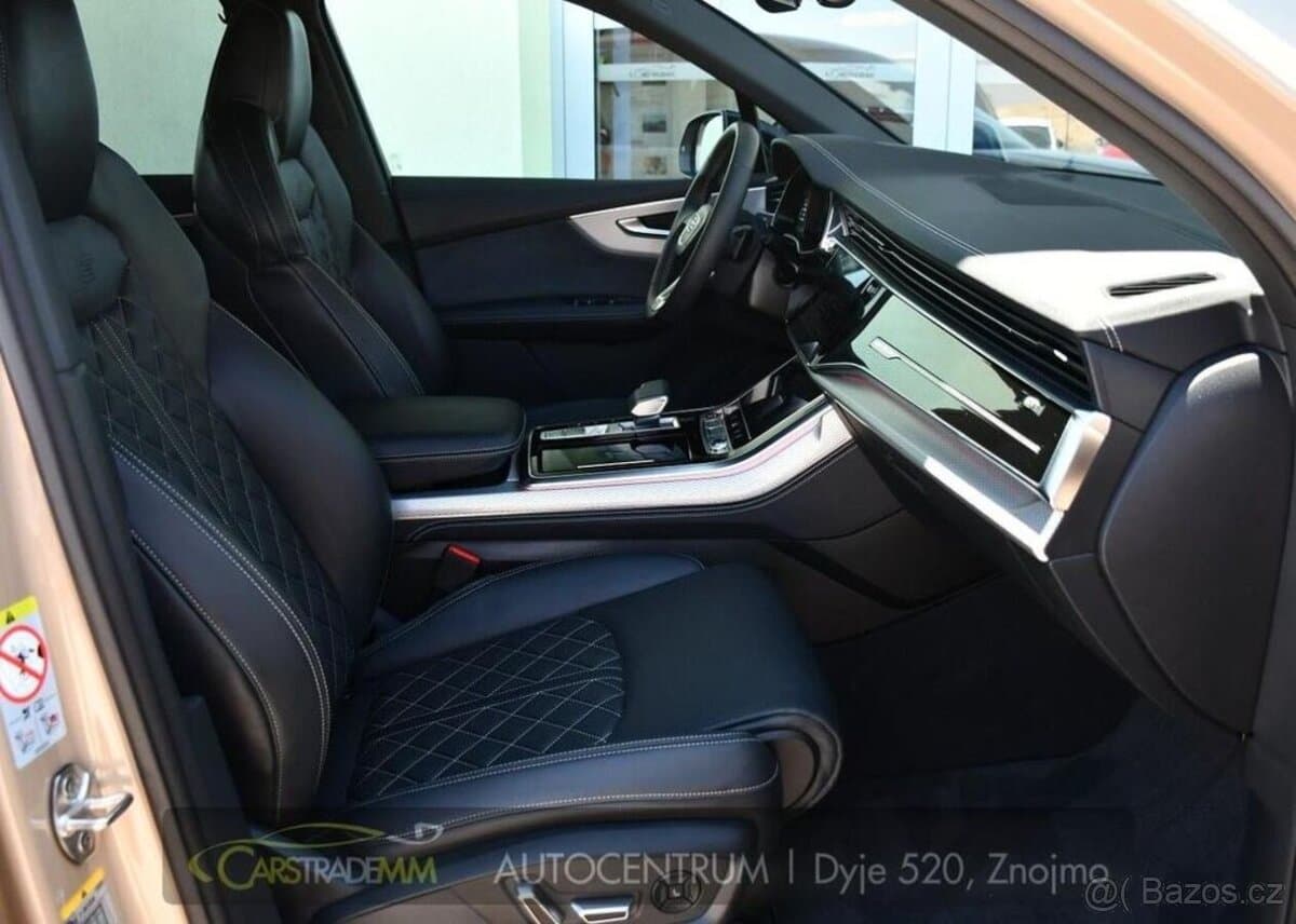 2024 Audi SQ7 - 13