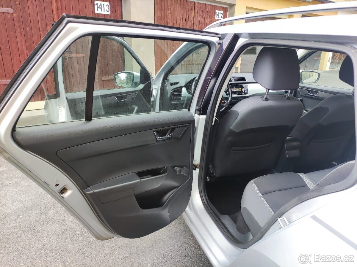 2015 Škoda FABIA - 13