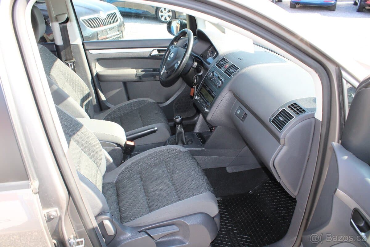 2011 Volkswagen TOURAN - 13