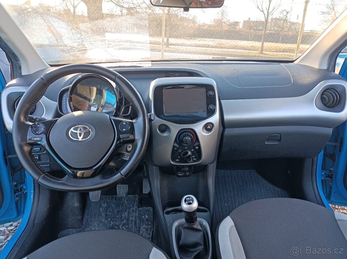 2018 Toyota AYGO - 13