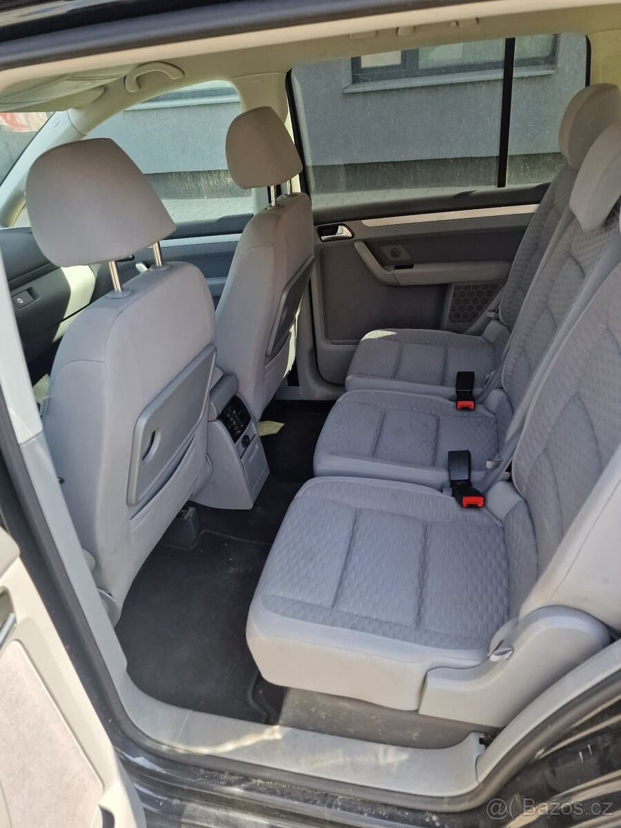 2007 Volkswagen TOURAN - 13