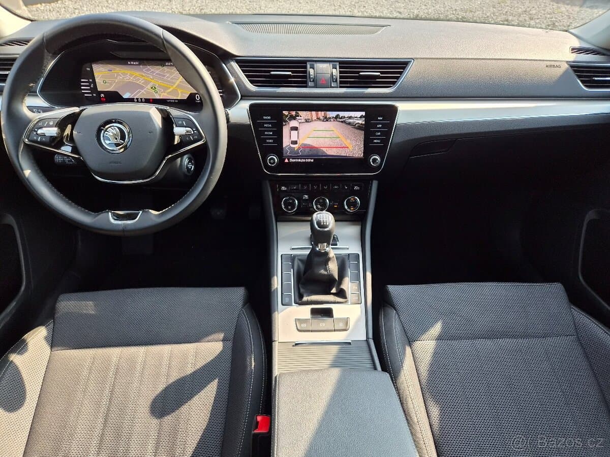 2022 Škoda SUPERB - 13