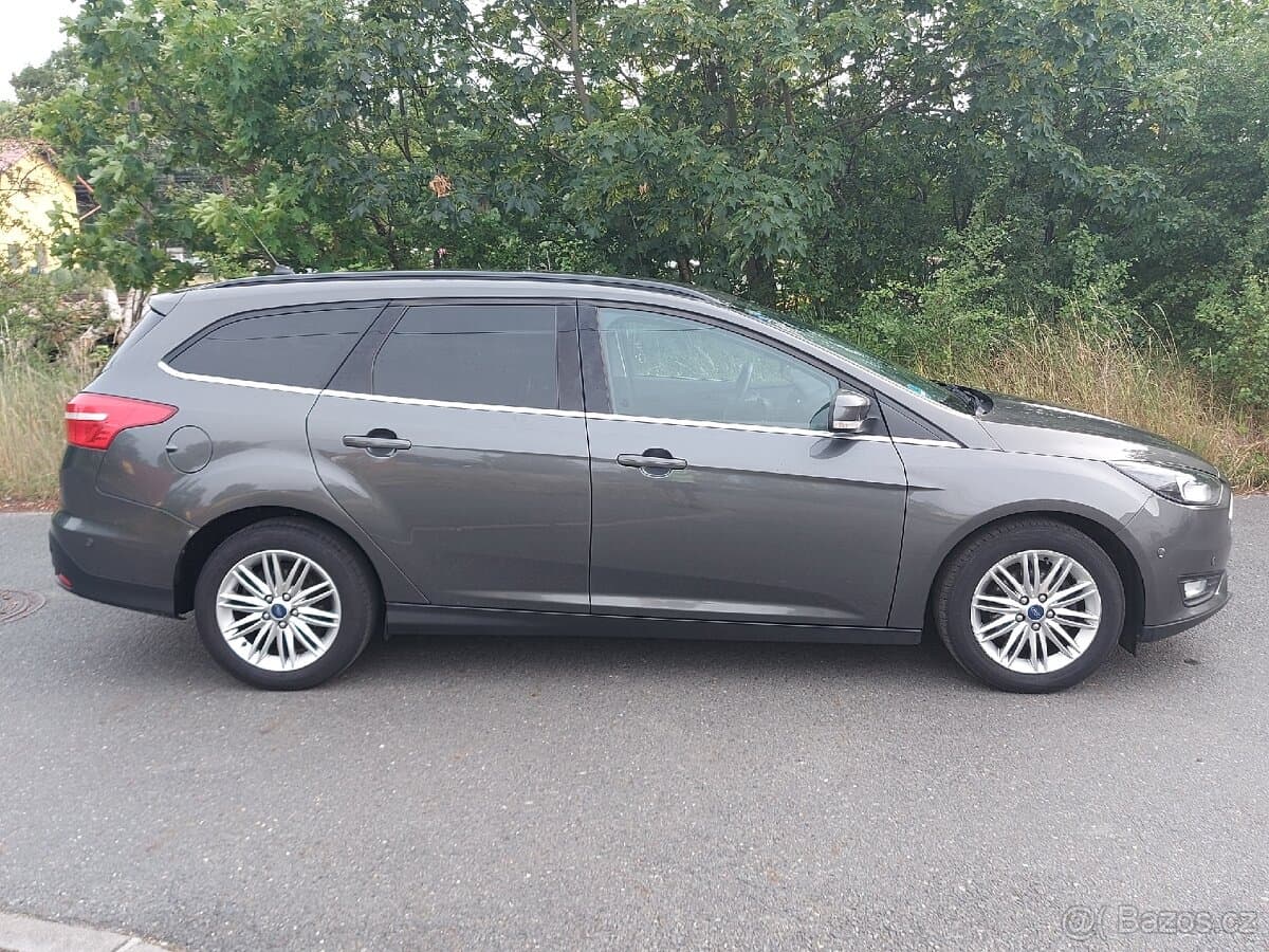 2018 Ford FOCUS - 13