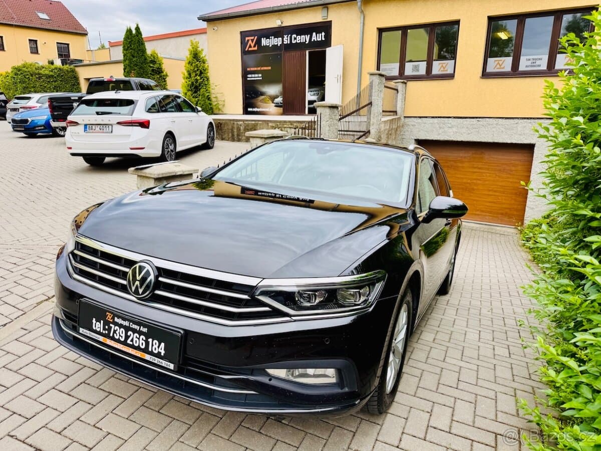2023 Volkswagen PASSAT - 13