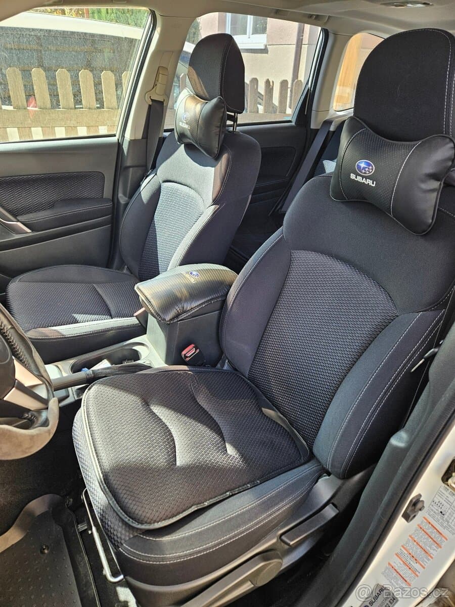 2018 Subaru FORESTER - 13