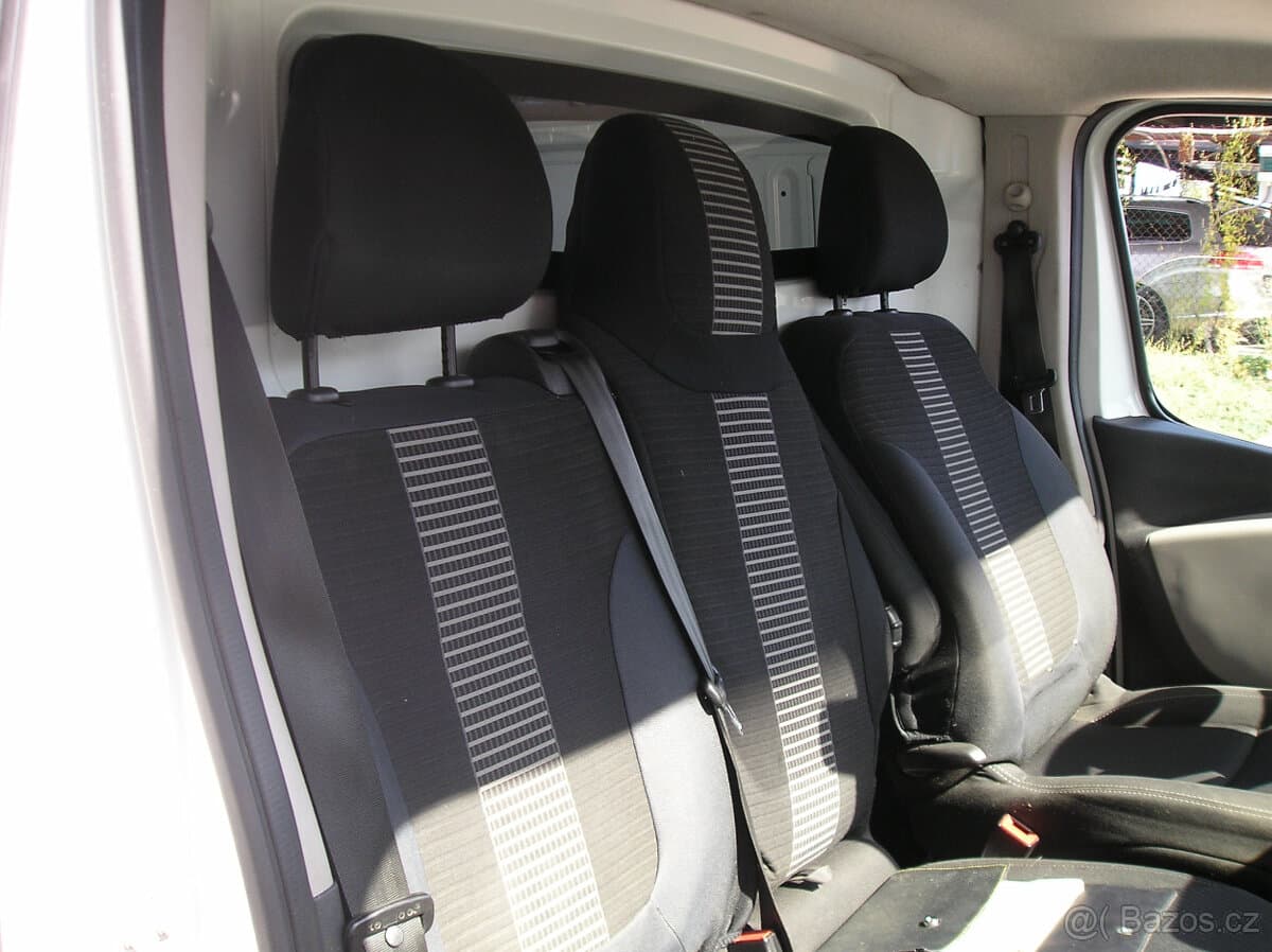 2018 Renault TRAFIC - 13