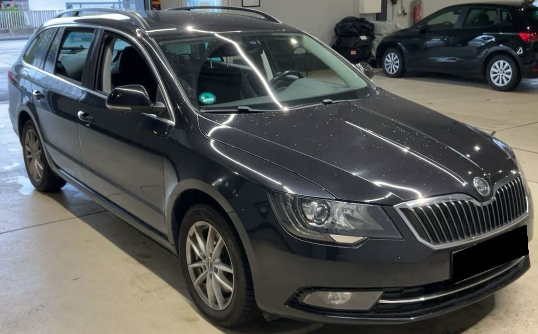 2014 Škoda SUPERB - 13