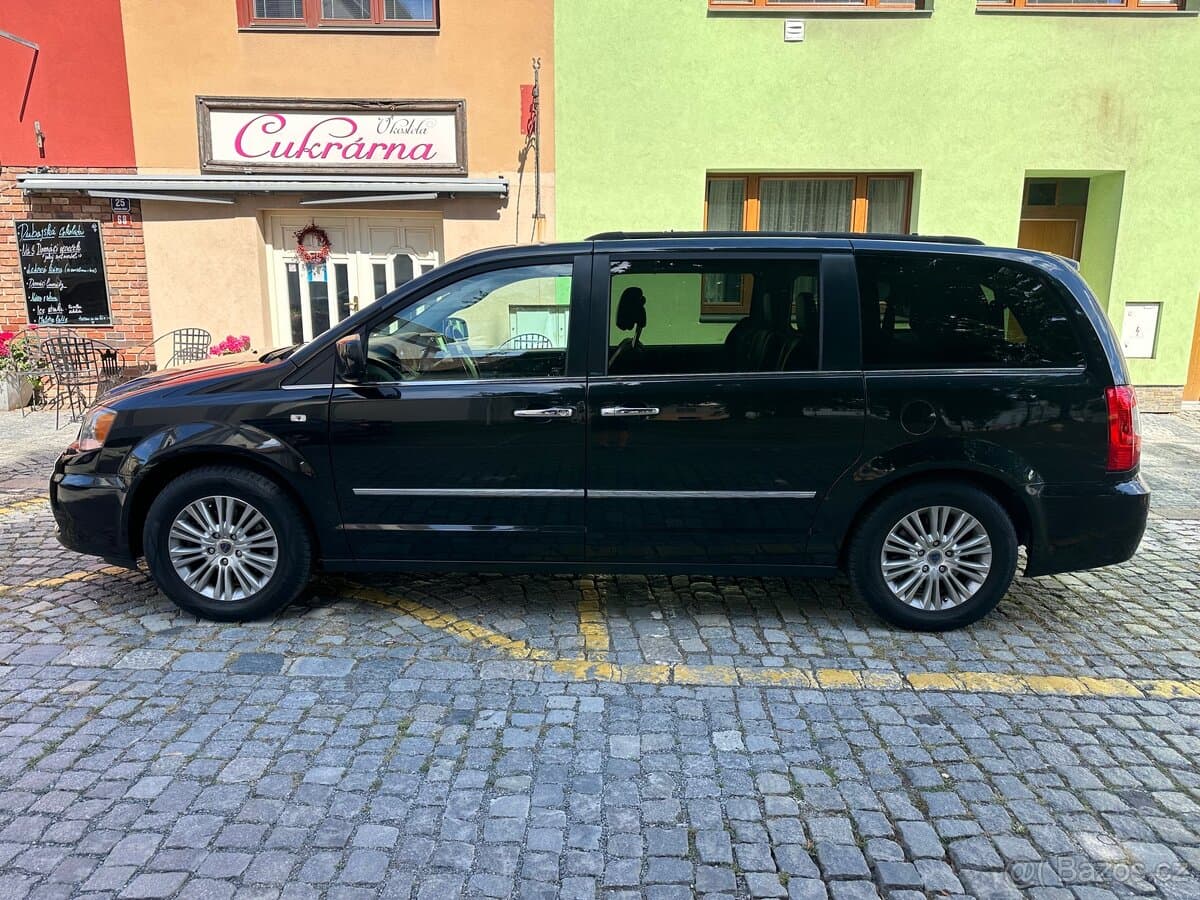 2012 Lancia VOYAGER - 13