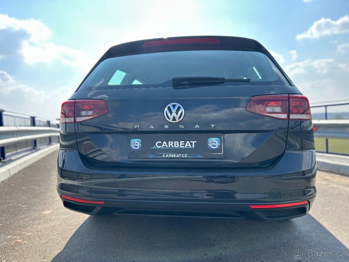 2019 Volkswagen PASSAT - 13