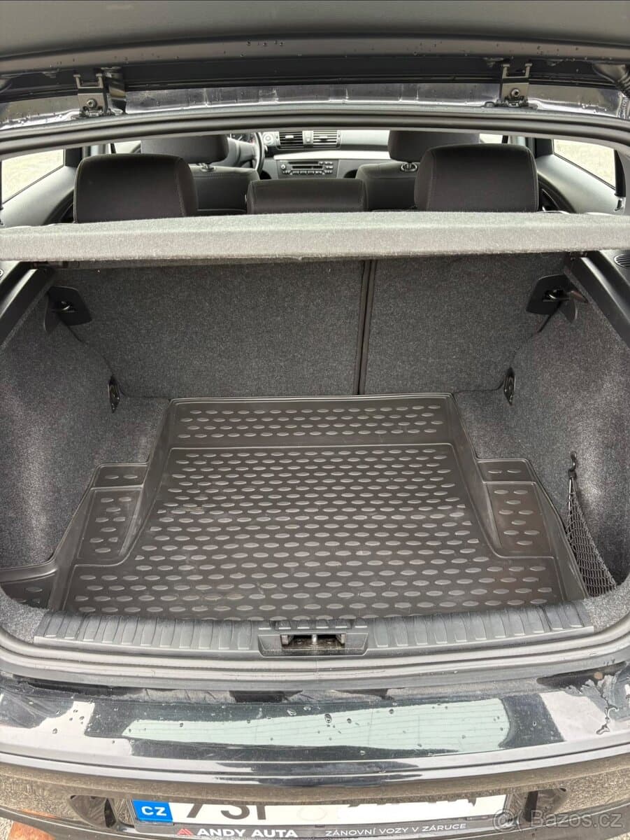 2011 BMW 1-SERIES - 13