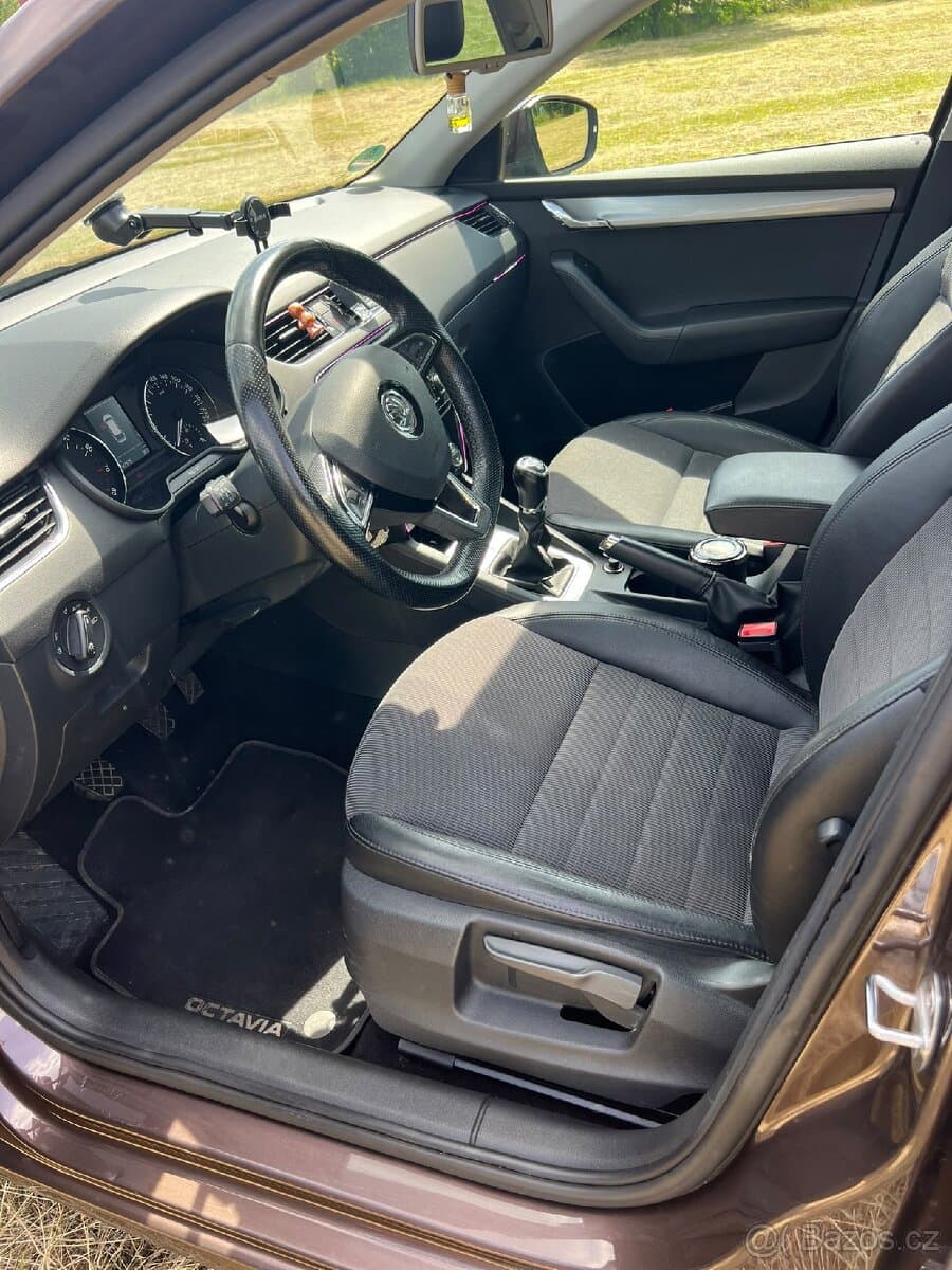 2014 Škoda OCTAVIA - 13