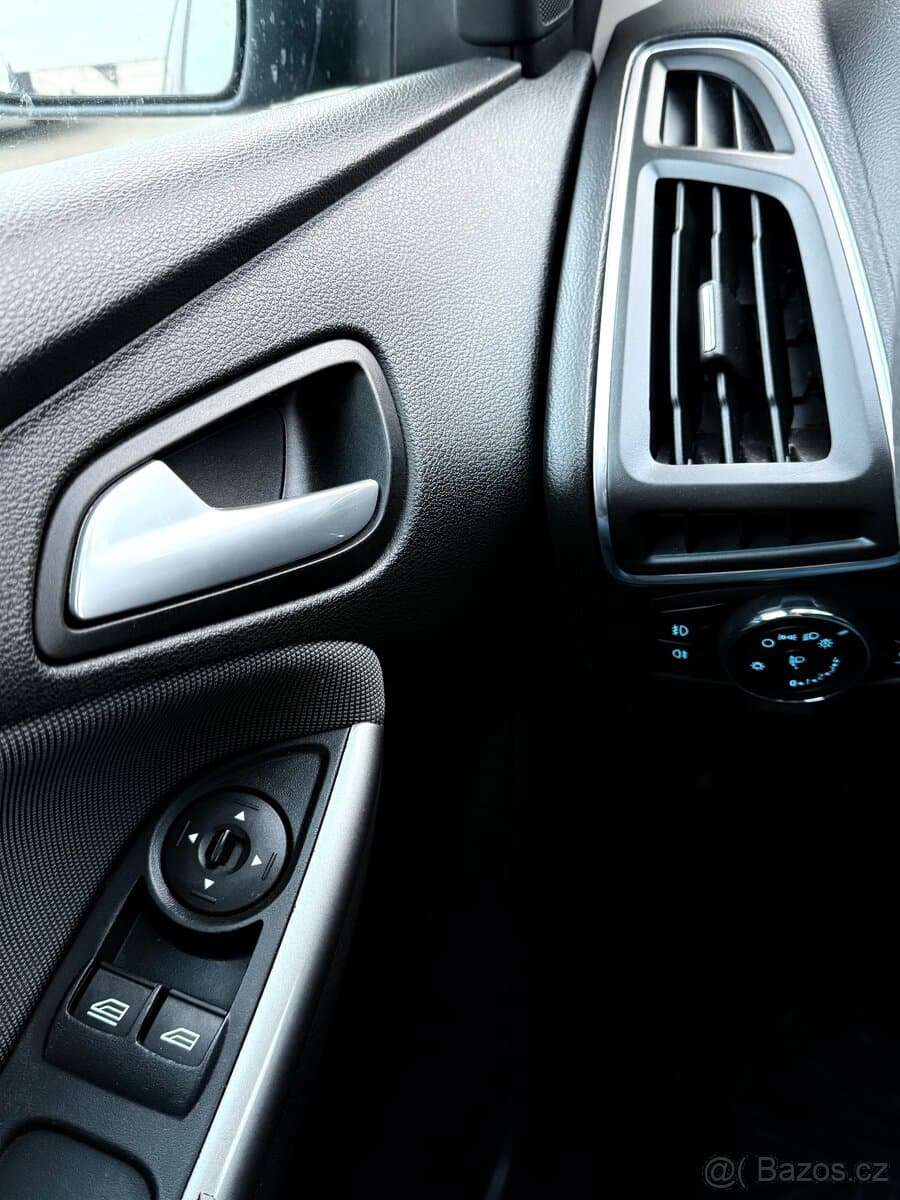2014 Ford FOCUS - 13