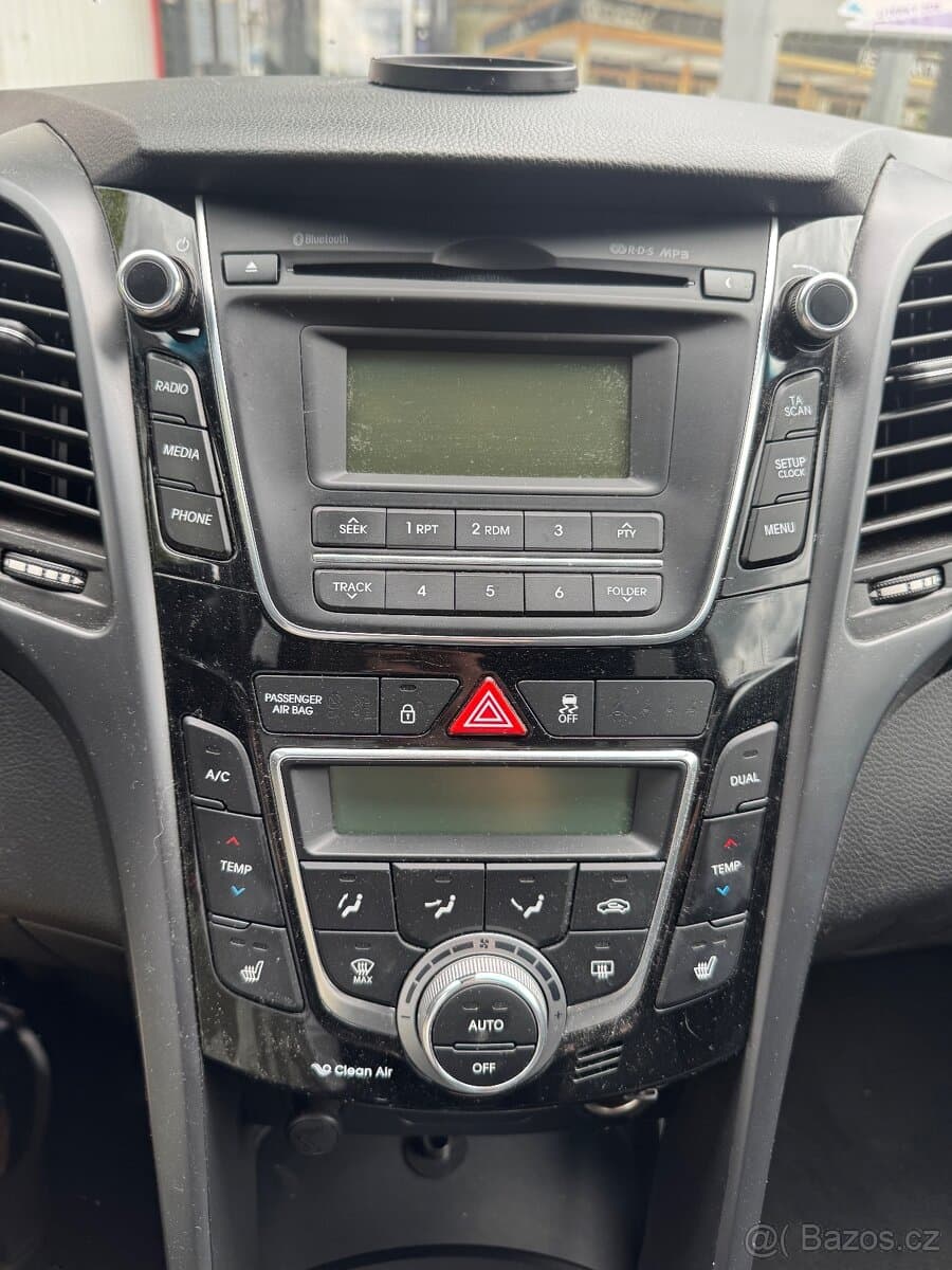 2016 Hyundai i30 - 13