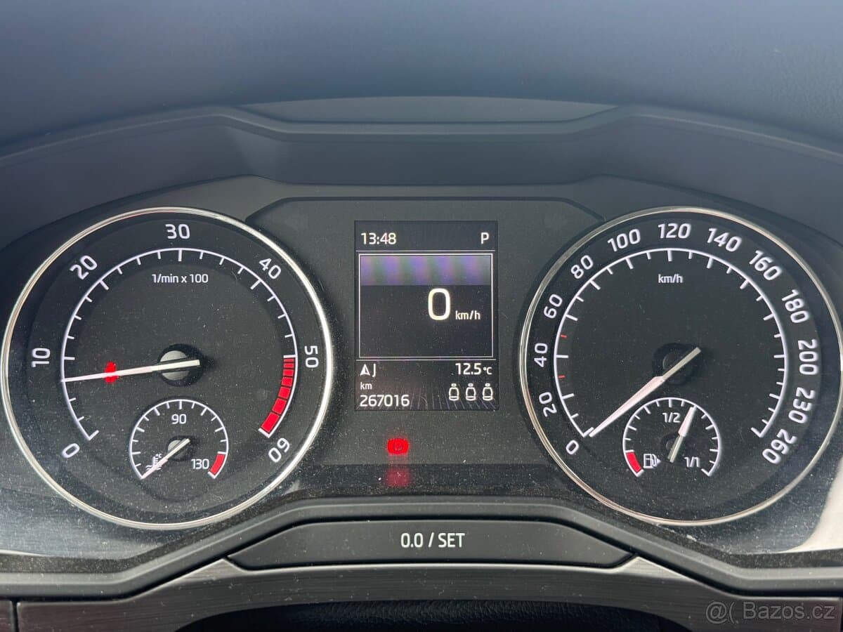 2017 Škoda SUPERB - 13