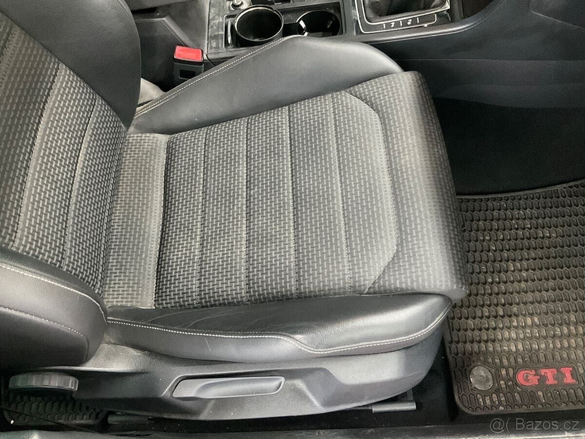 2013 Volkswagen GOLF - 13