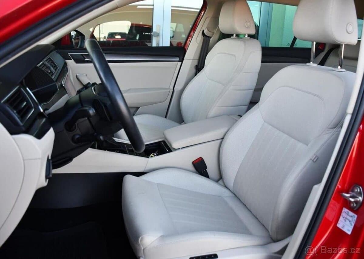 2022 Škoda SUPERB - 13