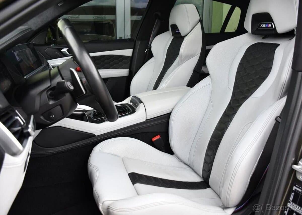 2021 BMW X6 - 13