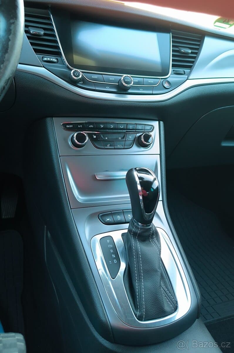 2019 Opel ASTRA - 13