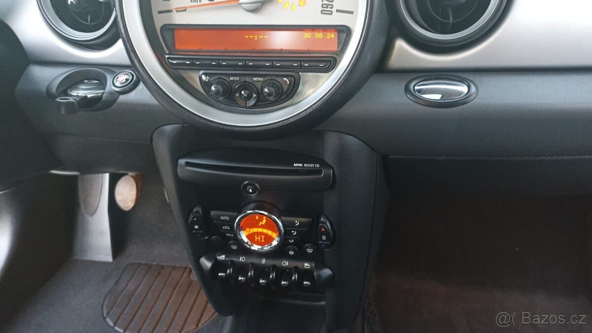 2011 Mini COOPER - 13
