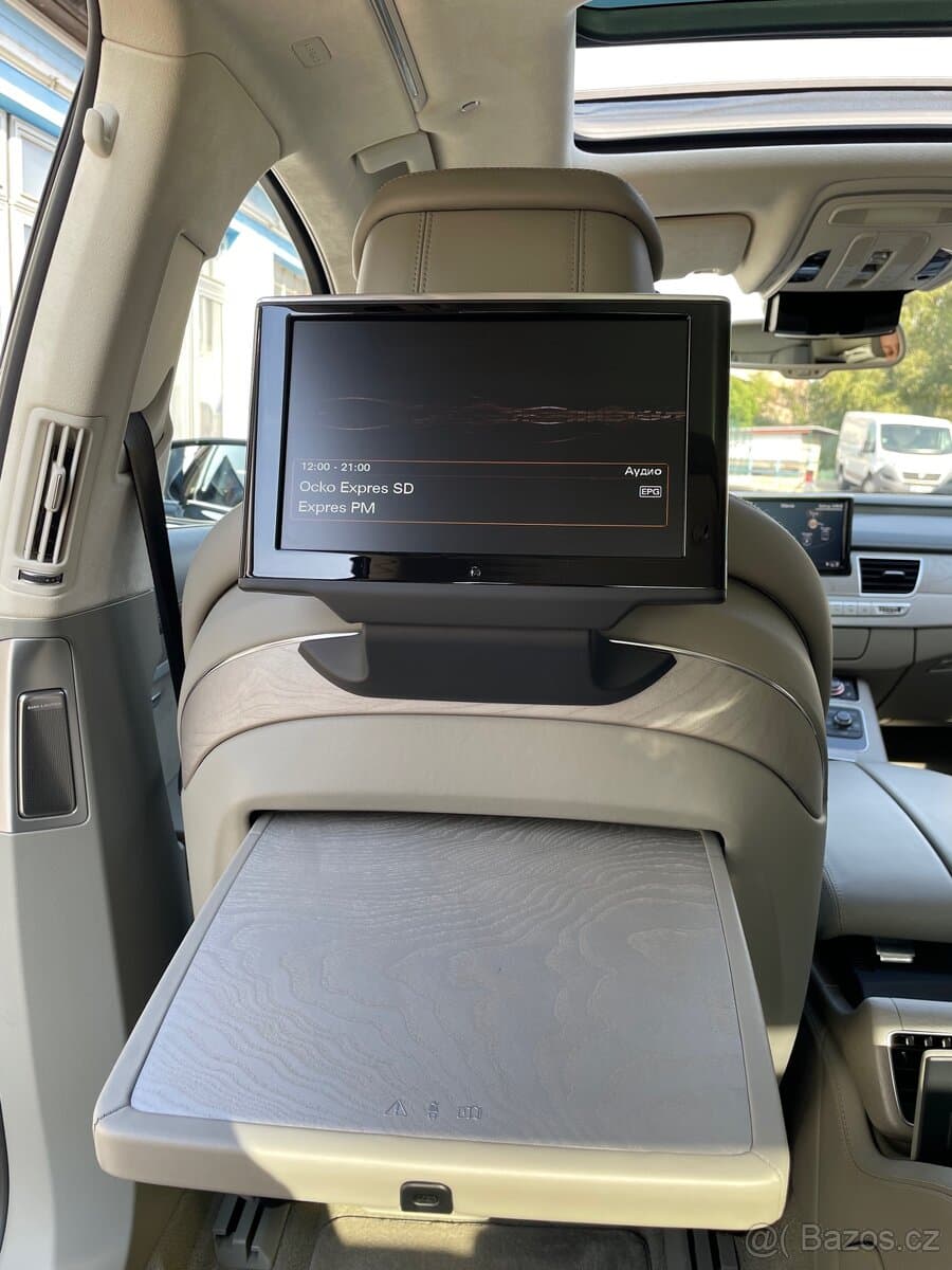 2015 Audi A8 - 13