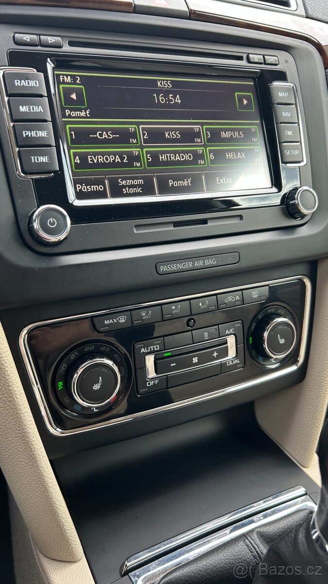 2014 Škoda SUPERB - 13