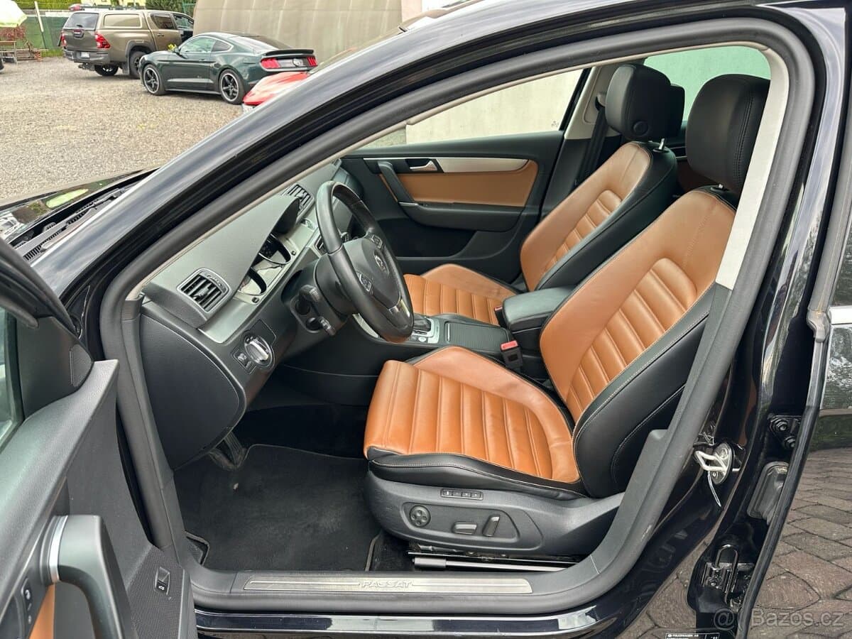 2014 Volkswagen PASSAT - 13