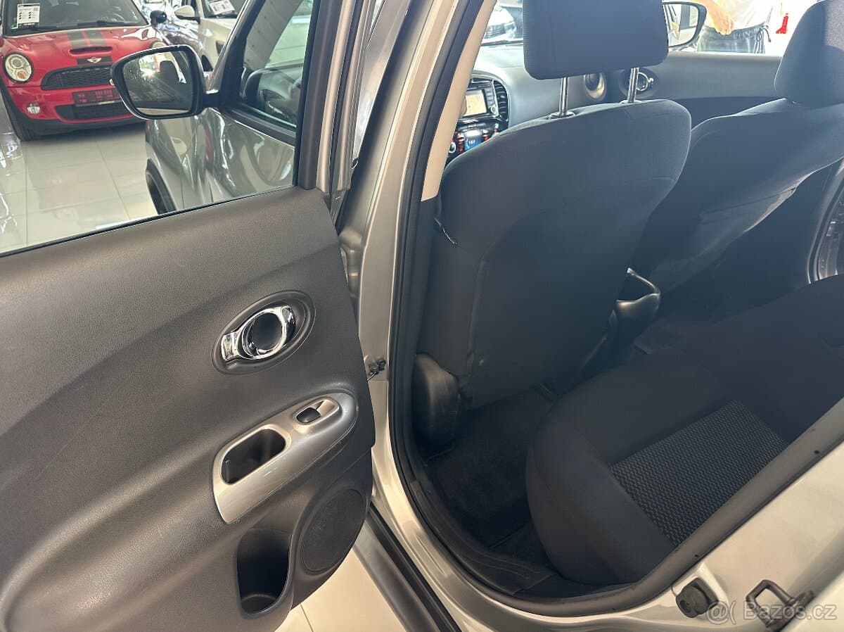 2015 Nissan JUKE - 13