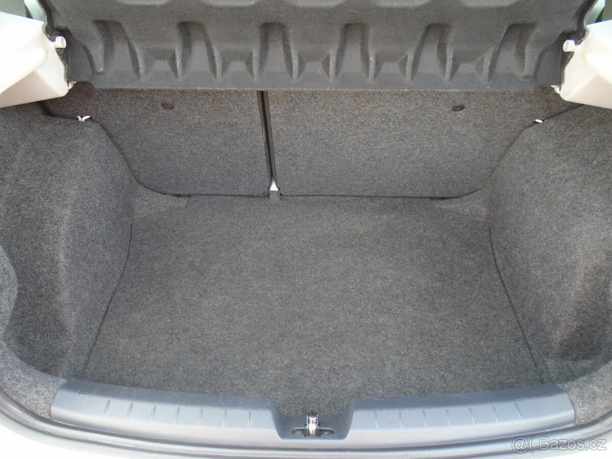2014 Seat IBIZA - 13