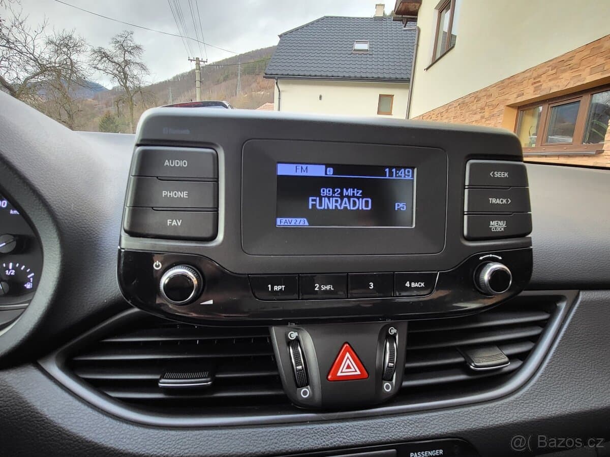 2022 Hyundai i30 - 13