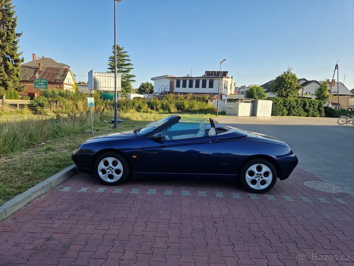 2000 Alfa Romeo SPIDER - 13