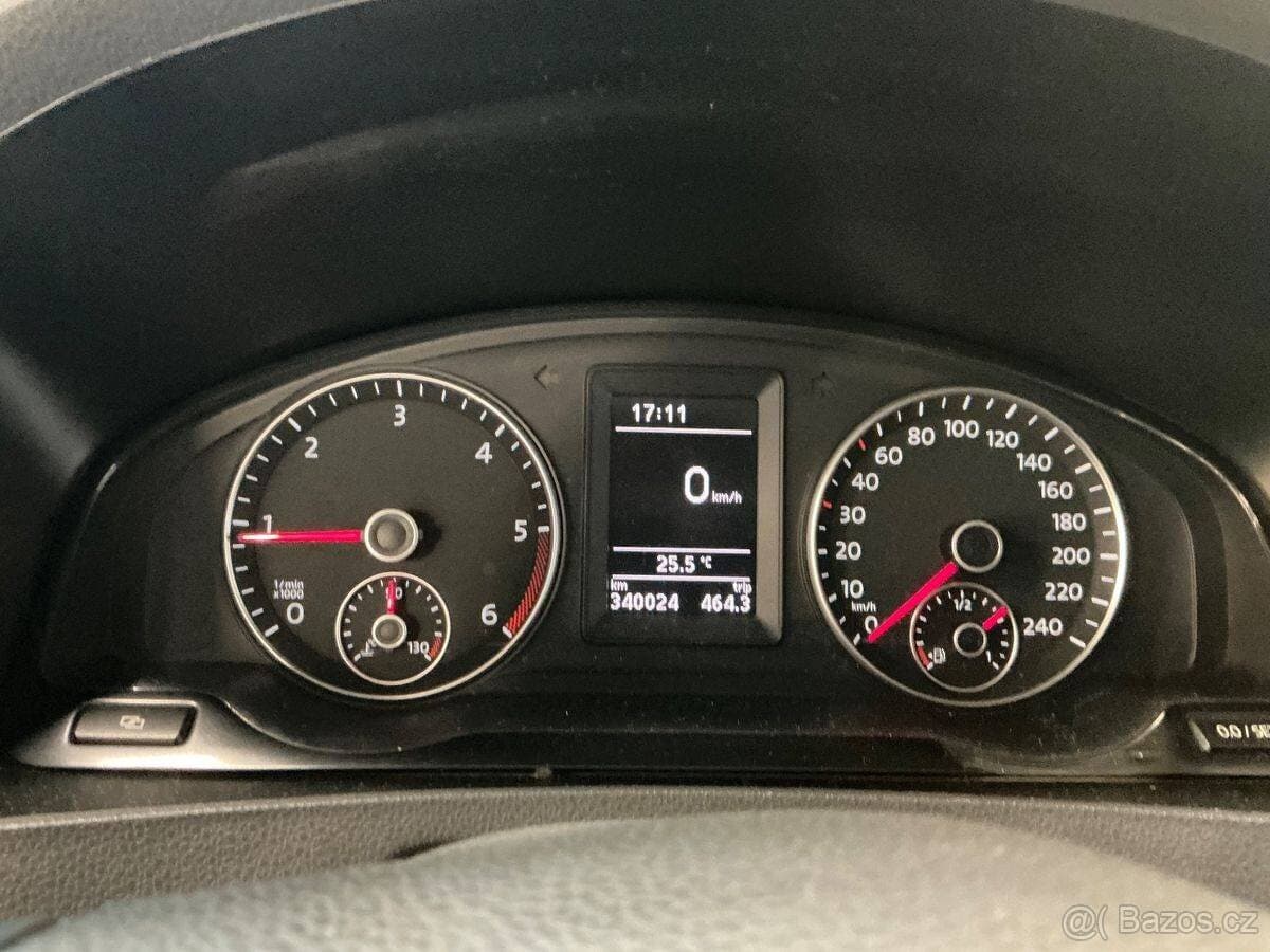 2012 Volkswagen CARAVELLE - 13