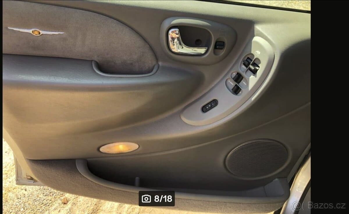 2008 Chrysler VOYAGER - 13