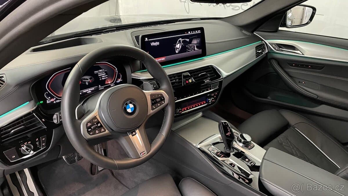2020 BMW 5-SERIES - 13