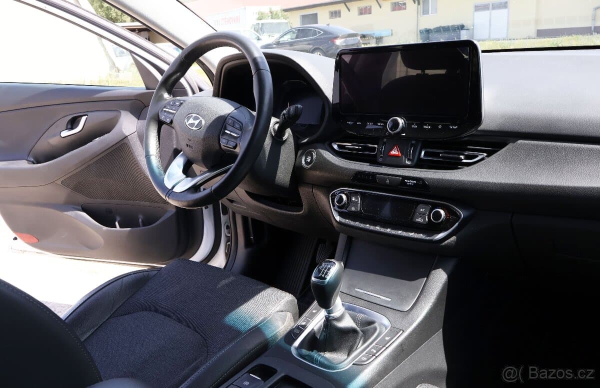 2022 Hyundai i30 - 13