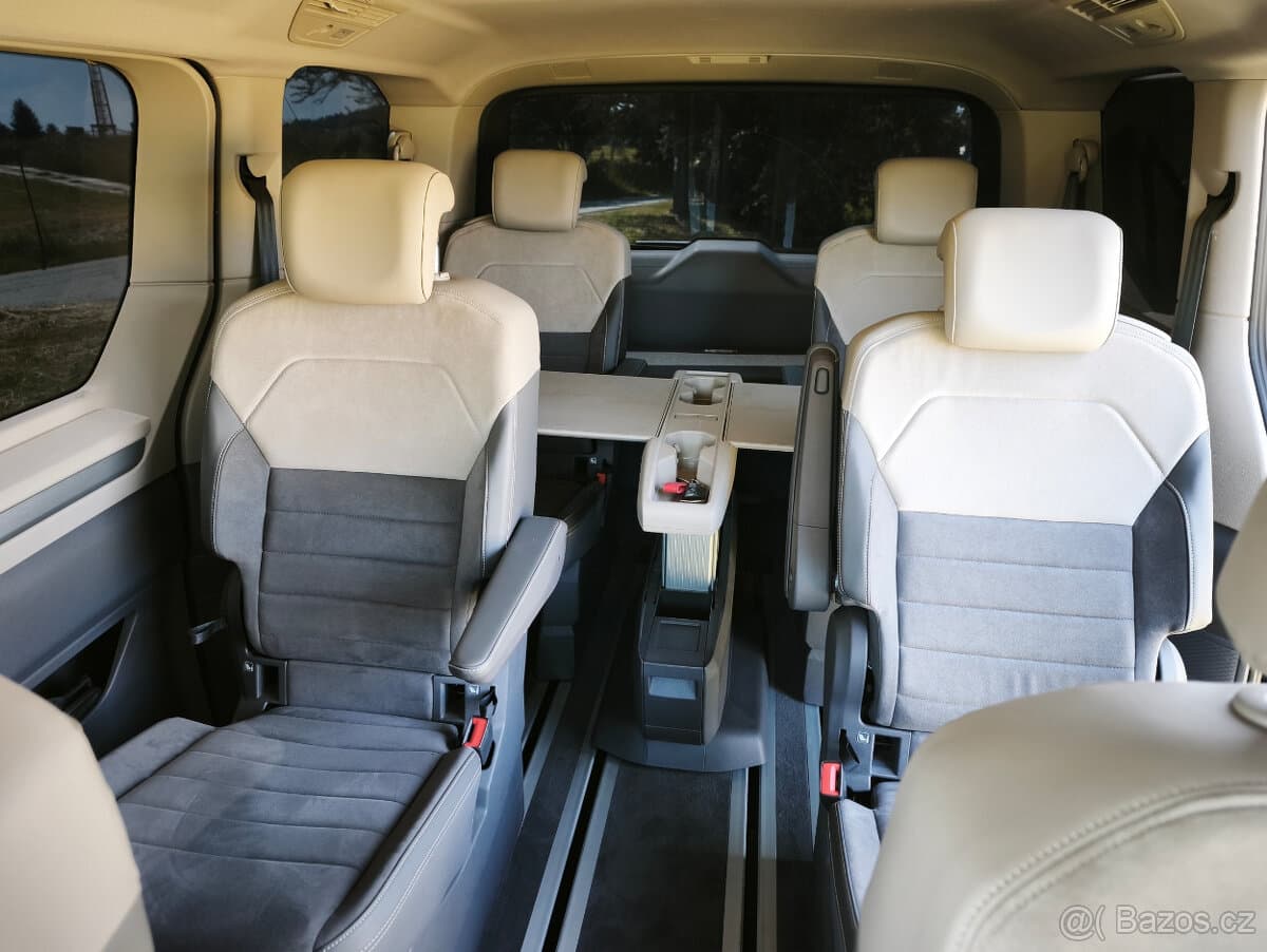 2023 Volkswagen MULTIVAN - 13