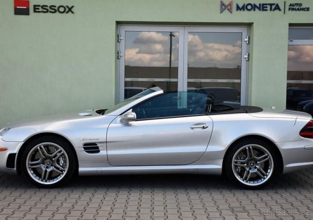 2005 Mercedes-Benz SL - 13