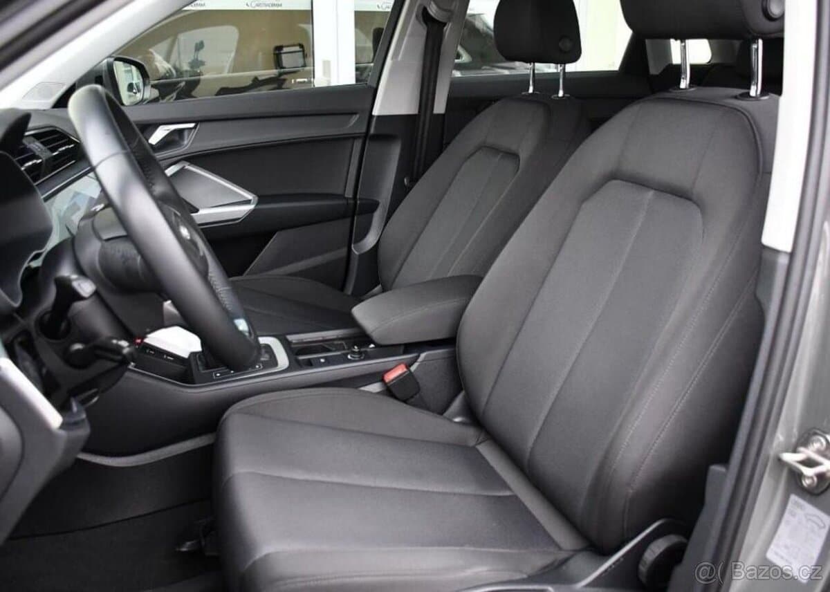 2020 Audi Q3 - 13