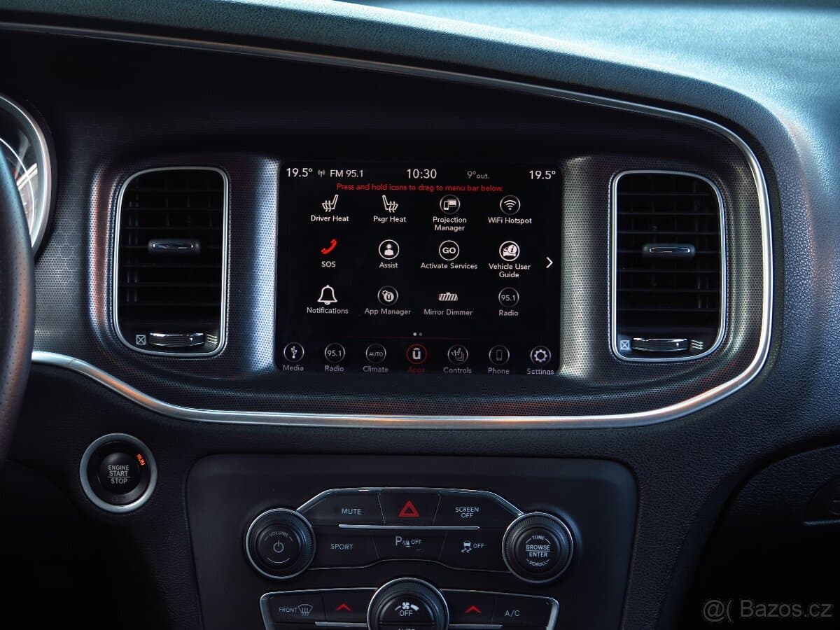 2018 Dodge CHARGER - 13