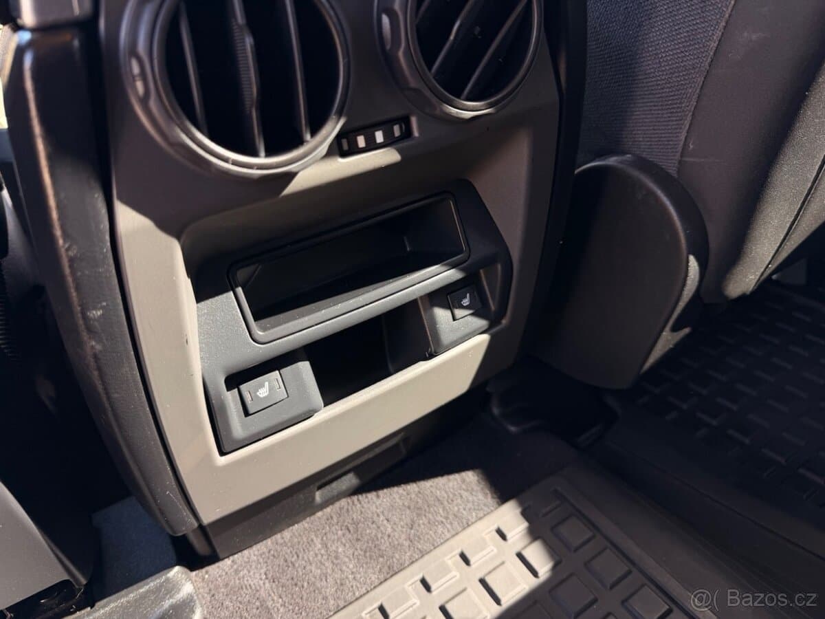2005 Land Rover DISCOVERY - 13