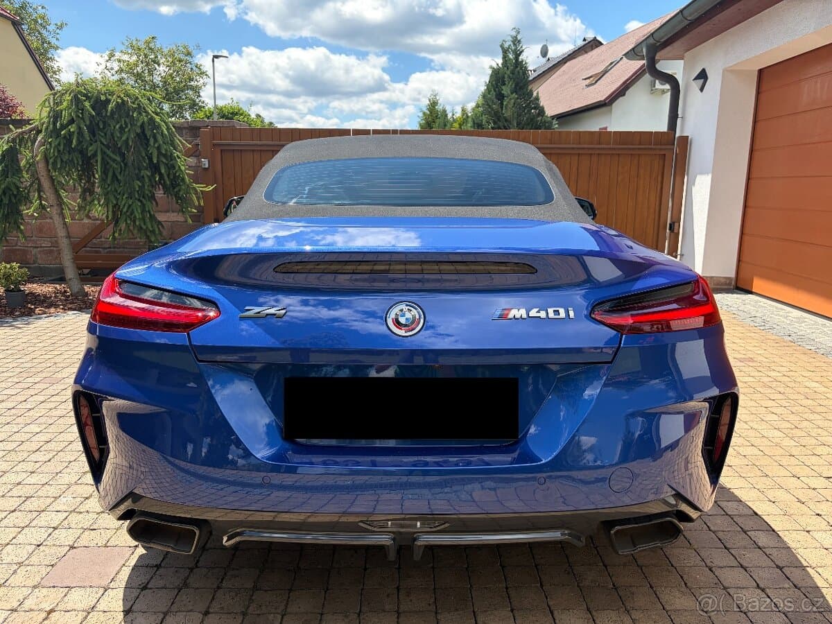 2023 BMW M4 - 13